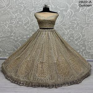 Designs d'excellente qualité Lehanga Choli pour mariage nuptiale disponible aux prix de gros pour l'exportation depuis l'Inde - Product Image 2