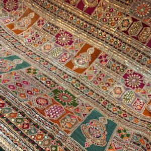 Tissu de haute qualité à motifs codés pour la mode féminine, les tenues de soirée et la collection textile de boutique - Product Image 5