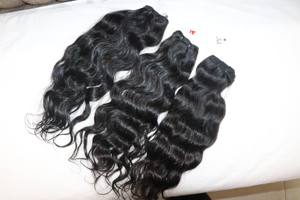 Extensions de cheveux bruts du temple indien du sud Paquets de cheveux Remy doublement tissés naturels avec style de vague profonde lâche - Product Image 3