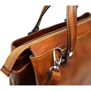 Sac en cuir pour femme à prix ajustable, qualité supérieure, dernières créations, vente chaude, léger et entièrement personnalisable - Product Image 6
