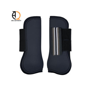 Accessoires Équestres Premium : Protège-Tendons en Néoprène pour Chevaux, Bottes de Sport Équestres pour l'Équitation, Bottes Médicales - Product Image 4