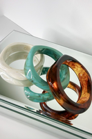 Grandes bracelets en résine écologiques faits à la main, surface lisse, couleur unie brillante, accessoire de mode pour mariages