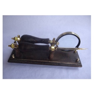 Loupe et ouvre-lettre en laiton et bois, ensemble pour la lecture de livres et de documents, loupe décorative pour accessoire de bureau - Product Image 1