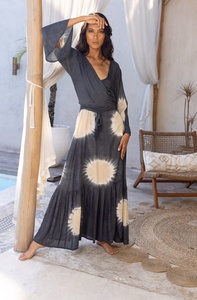 Nouvelle robe longue maxi décontractée pour femmes, vacances d'été 2024, style bohème, à fleurs, col en V, coupe évasée, 100% coton, écologique, respirante - Product Image 4