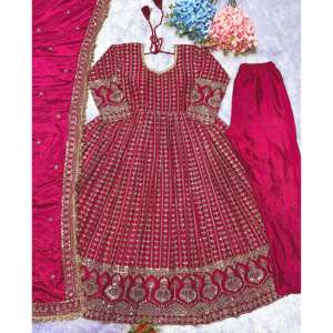 Vestido Anarkali de Seda de Diseñador Bhojal con Pantalón y Dupatta en Color Rosa Oscuro, Look Elegante para Fiestas - Product Image 2