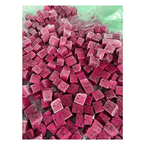Fruta del Dragón Roja Congelada IQF, elaborada con cubos de fruta del dragón de primera calidad para bebidas, postres congelados y uso culinario, Vietnam - Product Image 1