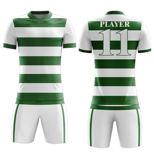 Maillot de football personnalisé pour homme, noir et bleu, sublimé, anti-transpiration, manches courtes, coupe athlétique toutes saisons - Product Image 3