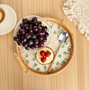 Bandeja de Servir de Ratán Hecha a Mano, Natural, Elegante, para el Hogar, Cocina, Almacenamiento y Servicio - Product Image 3