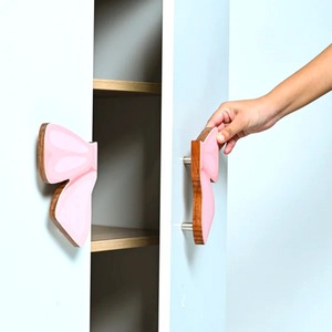 Poignée de porte en bois pour enfants, nœud rose, poignées de meuble fantaisie, bouton de commode, design contemporain, haute qualité, durable, chambre à coucher - Product Image 6