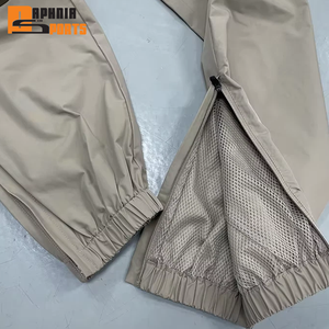 Conjunto de Chándal de Dos Piezas Personalizado para Invierno, Estampado, Transpirable, Impermeable, Cortavientos, con Capucha, Cierre de Cremallera y Cintura Elástica - Product Image 6