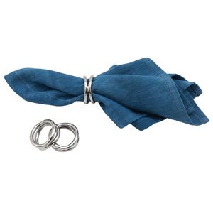 Anneau de serviette en métal de style luxueux, conçu pour sublimer la décoration de table lors d'occasions spéciales - Product Image 1