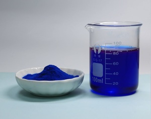 Vente en gros d'extrait de spiruline bleue de haute qualité, poudre de phycocyanine soluble dans l'eau E6 E18, colorant alimentaire, acheter directement auprès du fabricant - Product Image 4