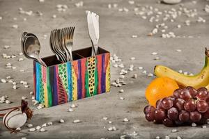 Porte-couverts en bois écologique avec compartiment pour papier absorbant, support pour cuillères et fourchettes pour la table de cuisine, Inde - Product Image 4