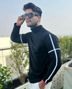 Factory 250 Gsm 100% Camiseta de algodón Heavy Custom Graphic Plain Oversized Tallas grandes Camisetas de algodón transpirable para hombres - Product Image 3