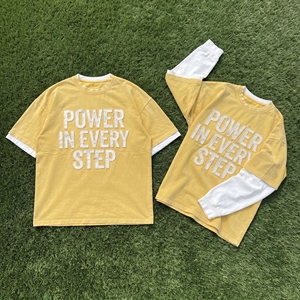 เสื้อยืดปักลายสไตล์วินเทจ ยูนิเซ็กซ์ ผ้าคอตตอนผสมโพลีเอสเตอร์ 100% เสื้อยืดปักลายลำลอง แขนเสื้อ 2 ชั้น - Product Image 1