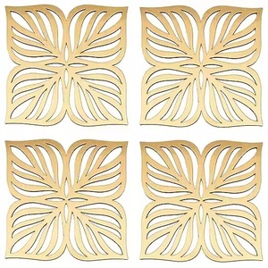 Ensemble de sous-verres en métal doré découpés au laser en forme de fleur, sous-verres décoratifs élégants pour une utilisation luxueuse à la maison, au bureau et pour offrir en cadeau - Product Image 1