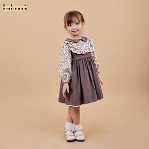 ชุดเดรสเด็กทรงเอไลน์ แบรนด์ Babeeni รุ่น DR4508 ลายดอกไม้ ประดับผ้าปักมือ 100% ผ้าฝ้าย  รักษ์โลก  ความยาวปานกลาง  แบบไม่มีแขน  ลายดอกไม้ตัดกันสไตล์ออทัมน์  รับผลิตแบบ ODM - Product Image 3