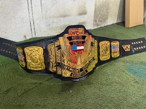 Cinturón de Campeón de Lucha Libre de Peso Pesado de la WCW de Estados Unidos, Diseño de Águila Chapada en Oro, Cuero Negro Original, Unisex, Artes Marciales - Product Image 1