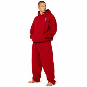 Combinaison en polaire surdimensionnée pour homme, conçue avec un tissu en polaire doux, coupe ample confortable, toucher doux et chaleur douillette pour les voyages hivernaux - Product Image 6