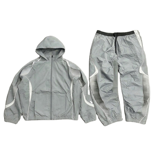 Survêtement unisexe léger et écologique 2 en 1 à capuche, manches longues, fermeture éclair, design sportif uni, respirant, pour adulte, à porter en automne - Product Image 1