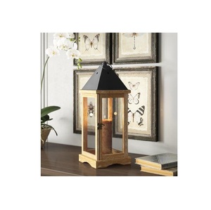 Lanterne à bougie en bois faite à la main et personnalisée, décoration de maison de style campagnard, centre de table de mariage, accent de cheminée, décoration saisonnière pour la maison - Product Image 3