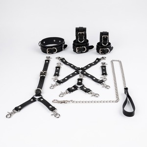 Kit de 11 Piezas de Restricciones de Cuero Genuino de Fábrica Directa, Venta al Por Mayor, Equipo de Bondage Premium, Artículos Exóticos y Fetichistas RTTS-0046 - Product Image 1
