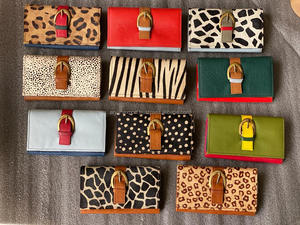 Bolso de mano de piel con estampado de animales reciclado hecho a mano para mujer, elegante monedero multiusos de Color rechoncho, tarjetero para mujer, billetera de moda - Product Image 4