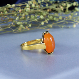Anillo Ovalado de Cornalina en Latón Chapado en Oro - Product Image 4