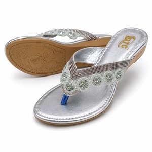 Tongs plates pour femmes en strass argentés et perles, antidérapantes, été et hiver - Product Image 3