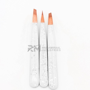 RMI Trending Plasma Rose Gold Tips Private Label White Eyebrow Tweezers Sustainable Stainless Steel And Glitter Coated Color - Product Image 1