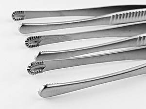 Pinzas de tejido rusas de 6 pulgadas con puntas redondas dentadas de acero inoxidable, la mejor calidad a precio mayorista, proveedor de Pakistán. - Product Image 2