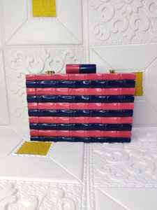 Caja de Resina Ecológica Hecha a Mano para Decoración de Fiestas y Bodas - Product Image 3