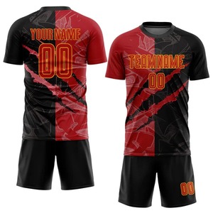 Uniforme de Fútbol Sublimado con Diseño de Grafiti Personalizado en Rojo y Dorado, Jersey Artístico Transpirable para Entrenamiento de Equipos de Fútbol - Product Image 1
