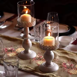 Soporte de vela de metal para decoración del hogar Candelabro hecho a mano Acabado antiguo Cepillo blanco - Product Image 6