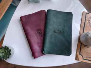 Porta Menús de Cuero de Lujo Premium con Diseño Plegable, Cómodo y Protector para Restaurantes, Cafés, Bares, Hoteles-LMC-0165 - Product Image 3