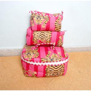 New Arrival Wholesale Handcrafted TIGER printed Pure 100% Cotton Vanity Set Traveling Makeup Bag Cosmetic Organizer - Product Image 3