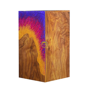 Urna Funeraria de Resina Epoxi y Madera, un monumento artístico moderno con un impresionante diseño de Galaxia al Atardecer de AYAANS - Product Image 4