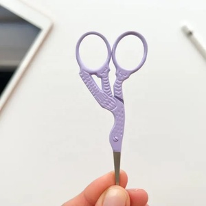 Tijeras de bordado Stork, acabado mate - Product Image 1