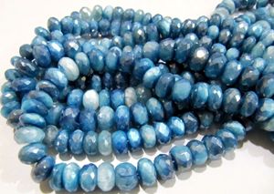 Topaze bleue naturelle et pierre de lune, facettes rondes et revêtement AB, 8 mm, brin de 7 pouces - Product Image 3