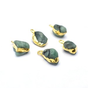 Natural Emerald <b>Crystal</b> Pendant <b>Raw</b> Edge Electroplated Gold Plated Gemstone Necklace Jewelry for Women - Product Image 3