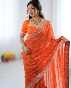Sari en Georgette de Rayonne KV Traditionnel Imprimé Brodé Réversible Infroissable pour Fête - Product Image 1