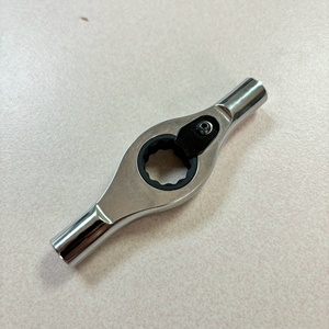 Clé à cliquet à paume personnalisable à 4 voies de qualité DIY avec options OEM - Product Image 5