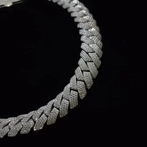Collar de Cadena Cubana Miami de Plata de Ley 925 con Diamantes Moissanita VVS de 20mm y 4 Filas, Probador de Diamantes Incluido, Ideal para Dropshipping - Product Image 4