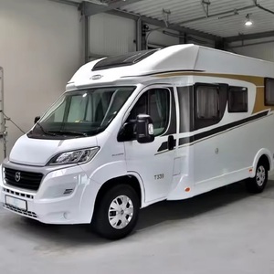 Mini-camping-car de luxe 4x4 avec un grand espace de vie, un intérieur moderne et des performances routières fiables - Product Image 3