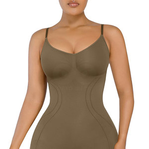 Traje Moldeador de Cuerpo para Mujer, Transpirable, Servicio OEM, Precio Económico al por Mayor, Hecho en Pakistán - Product Image 2