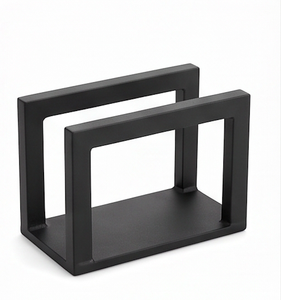 Porte-serviettes en acier inoxydable au design moderne fait main, métal noir thermolaqué, pour hôtel et accessoire de table. - Product Image 1