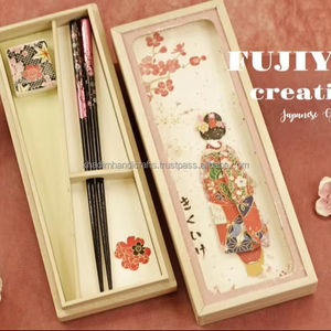 Baguettes en bois minimalistes, choix durable pour les restaurants, hôtels et traiteurs soucieux de la planète - Product Image 1