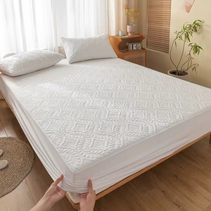 Protector de Colchón Acolchado, Transpirable, Lavable a Máquina, para Todas las Estaciones, para Adultos, Uso Hospitalario, Estilo Minimalista - Product Image 5