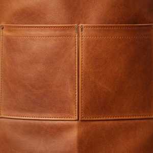 ผ้ากันเปื้อนบาริสต้าหนังสไตล์เรียบง่าย ป้องกันกลิ่น สำหรับร้านกาแฟเฉพาะทาง-ชุดยูนิฟอร์มพนักงานคาเฟ่ระดับมืออาชีพ LPN-0363 - Product Image 3