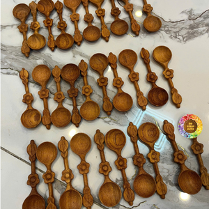 Cuchara de madera con mango retorcido y cabeza de flor para servir, ideal para cocina, comedor, fiestas y restaurantes - Product Image 4